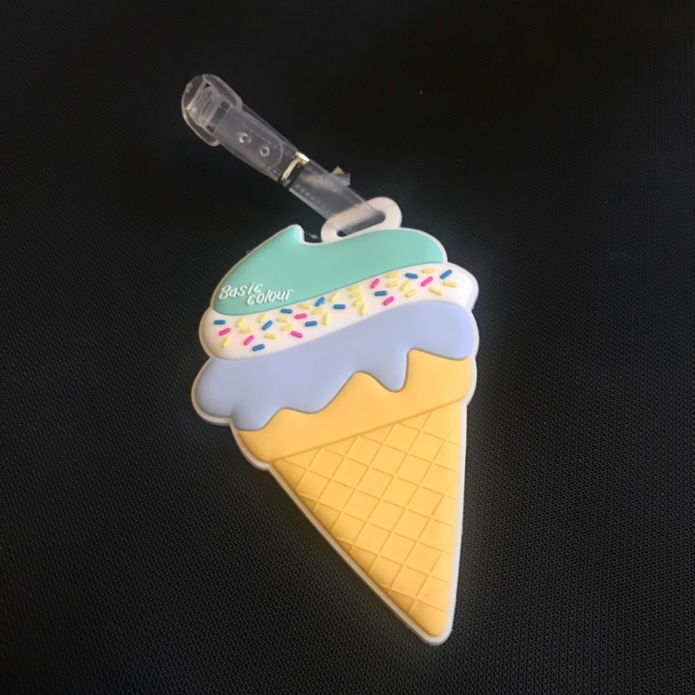 Ice cream luggage tag